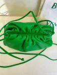 Mini Pouch BOTTEGA VENETA in Pelle di Agnello