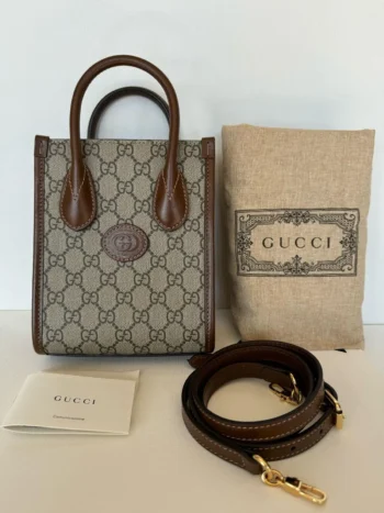foto della Borsa GUCCI Tote in Tessuto GG Monogram
