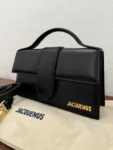 foto di Borsa JACQUEMUS Grand Bambino