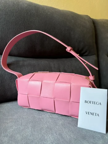 foto Borsa rosa Brick Cassette Bottega Veneta